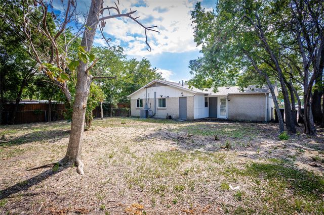 3020 P Avenue, Plano, TX 75074