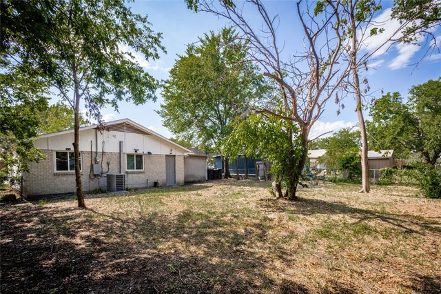 3020 P Avenue, Plano, TX 75074