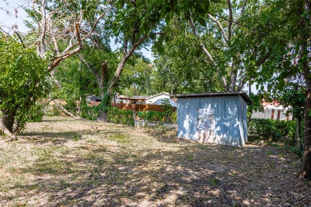 3020 P Avenue, Plano, TX 75074