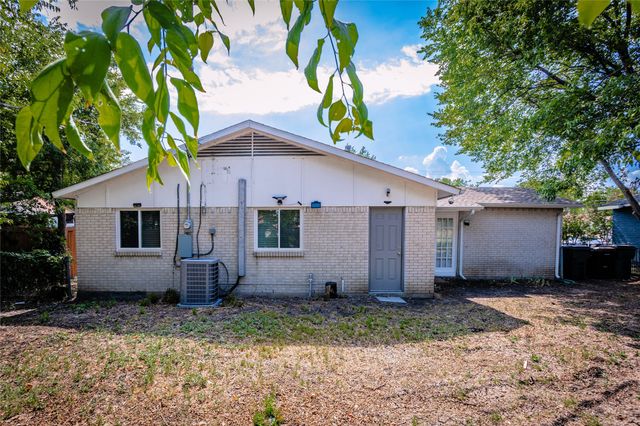 3020 P Avenue, Plano, TX 75074