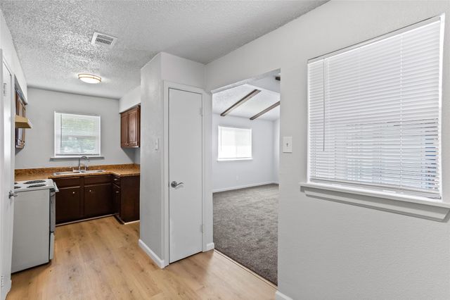 3020 P Avenue, Plano, TX 75074