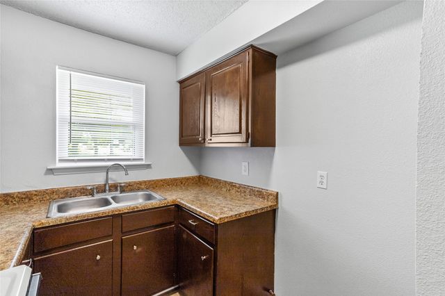 3020 P Avenue, Plano, TX 75074