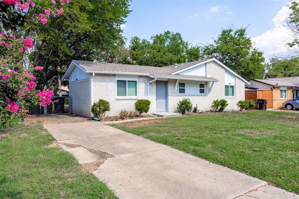 3020 P Avenue, Plano, TX 75074
