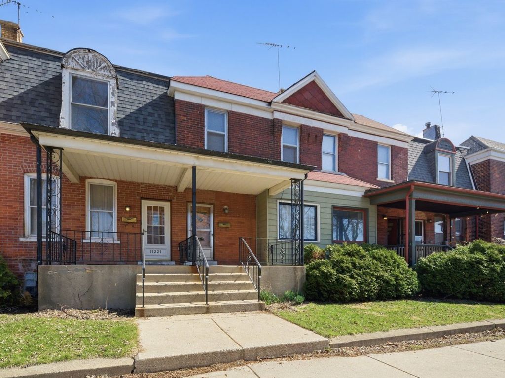 11223 S Forrestville Avenue, Chicago, IL 60628
