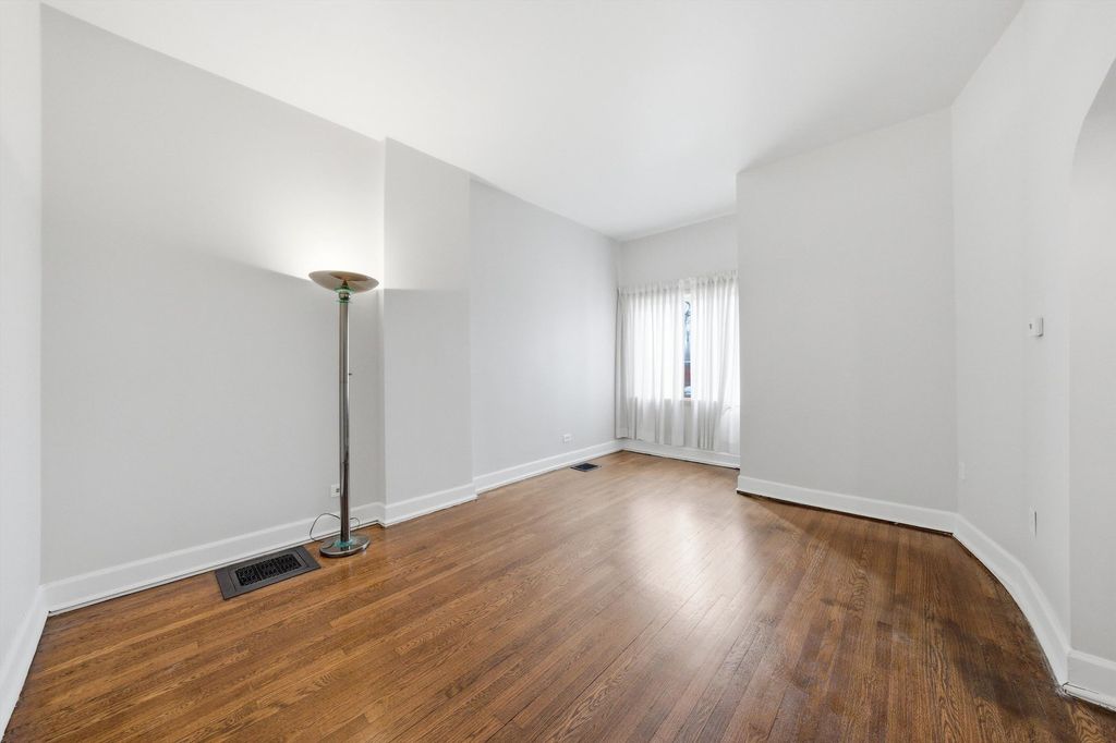 11223 S Forrestville Avenue, Chicago, IL 60628 — photo 4