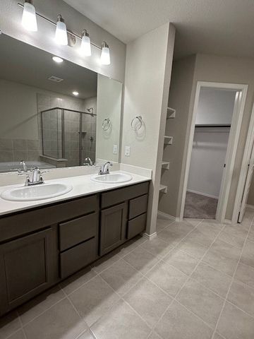 6024 Pitcher Way, Providence Village, TX 76227