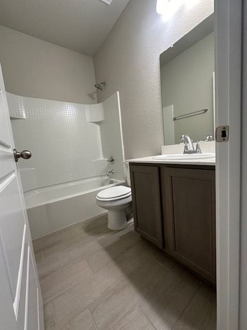 6024 Pitcher Way, Providence Village, TX 76227