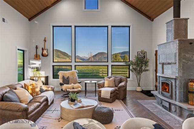 17 Packstring Trail, Livingston, MT 59047