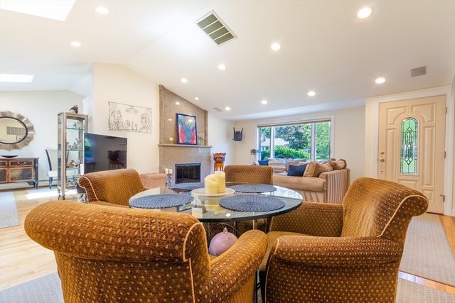 16 Leonard Rd, Sharon, MA 02067