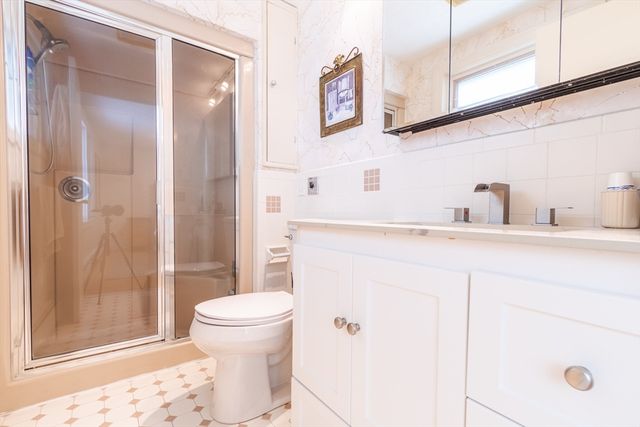 16 Leonard Rd, Sharon, MA 02067