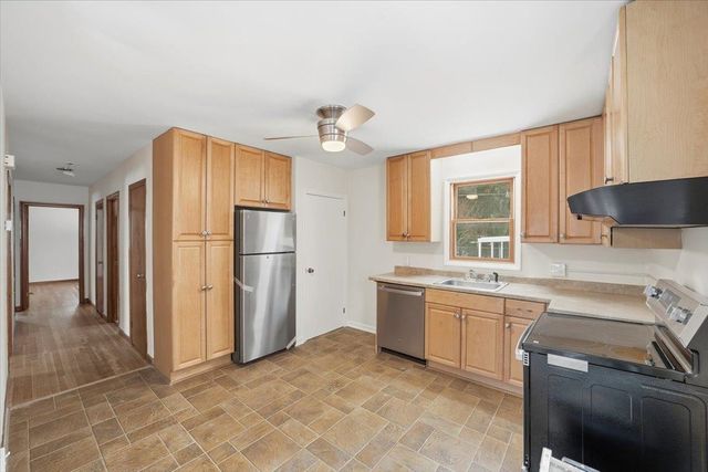 68 Leonard Street, Burlington, VT 05408