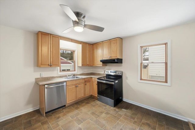 68 Leonard Street, Burlington, VT 05408