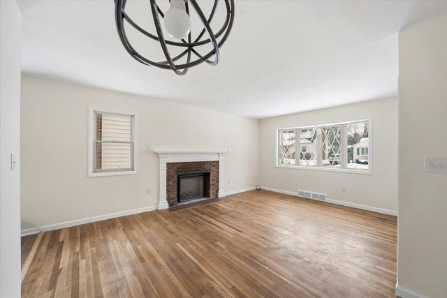 68 Leonard Street, Burlington, VT 05408