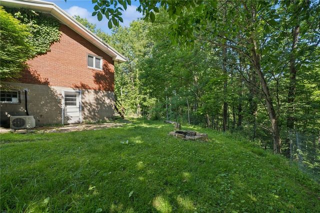 6290 Italy Rd, Murrysville, PA 15632