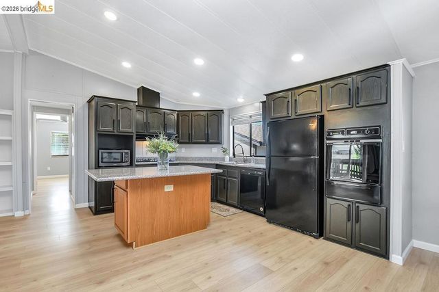 7770 Lone Tree Way, Brentwood, CA 94513