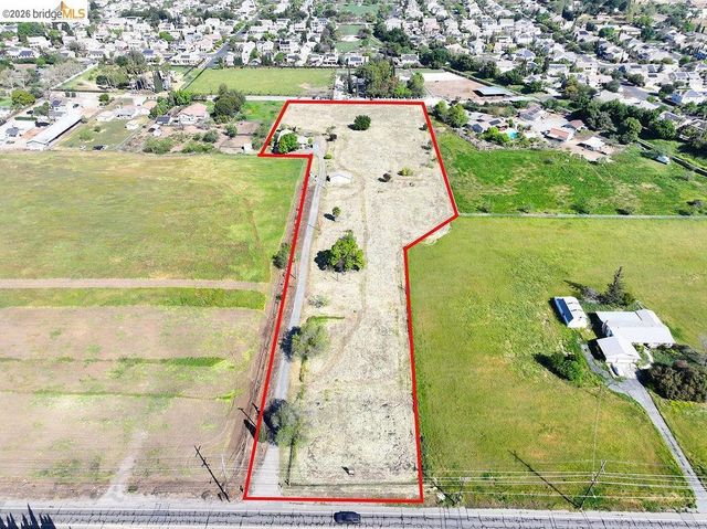 7770 Lone Tree Way, Brentwood, CA 94513