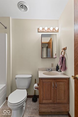 5161 E SR144, Mooresville, IN 46158