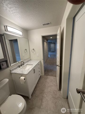 1242 SW Carver Street, College Place, WA 99324