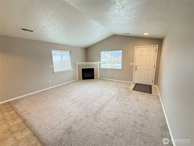 1242 SW Carver Street, College Place, WA 99324