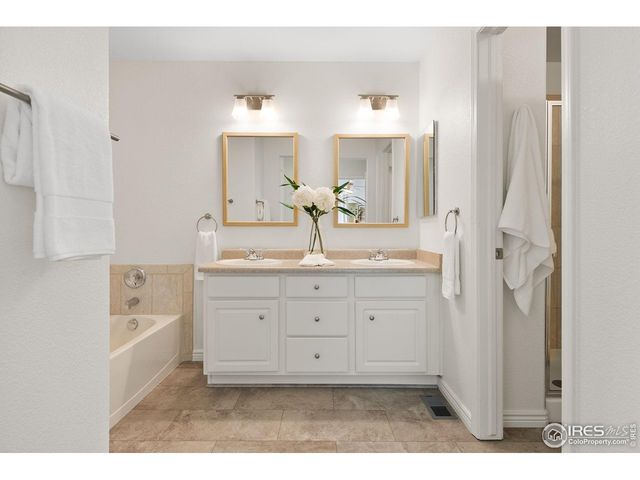 4063 Don Fox Cir, Loveland, CO 80537