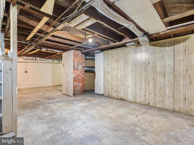 707 E CORK ST, Winchester, VA 22601