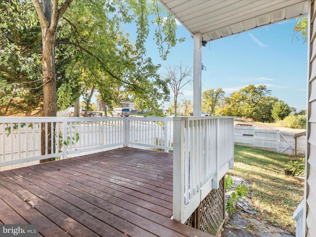 707 E CORK ST, Winchester, VA 22601