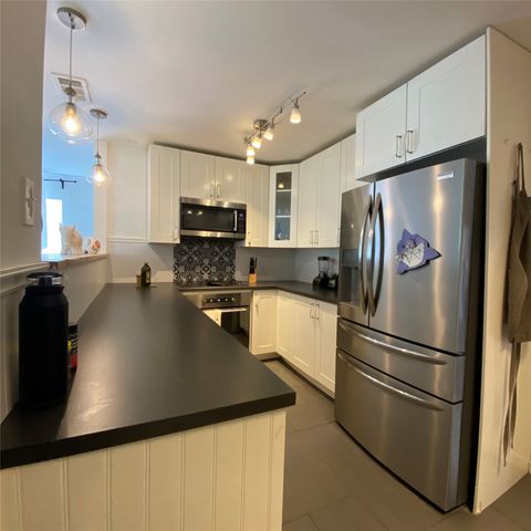 8115 Greenhollow Lane, Dallas, TX 75240
