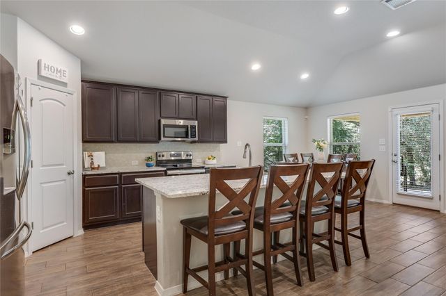 21804 Crystal WAY, Lago Vista, TX 78645