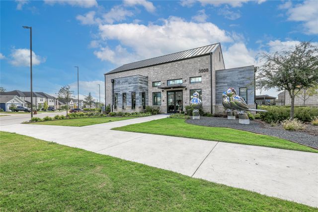 3405 Pat Mayse Drive, Farmersville, TX 75442