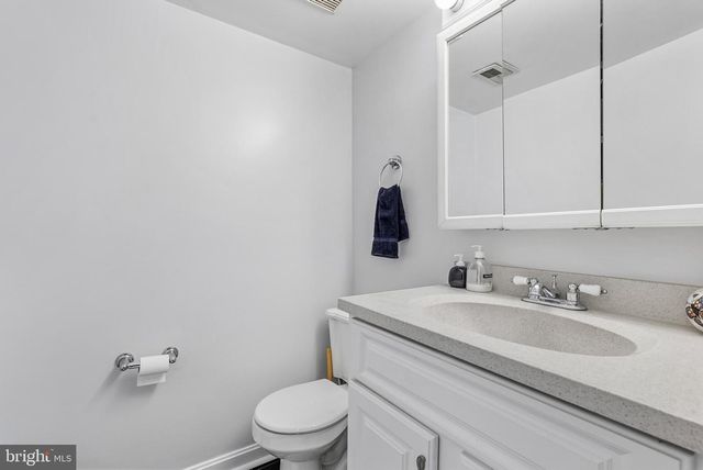 1423 SCHOOL LN, Lutherville Timonium, MD 21093
