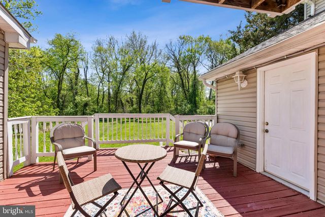 1423 SCHOOL LN, Lutherville Timonium, MD 21093
