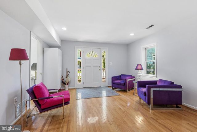 1423 SCHOOL LN, Lutherville Timonium, MD 21093