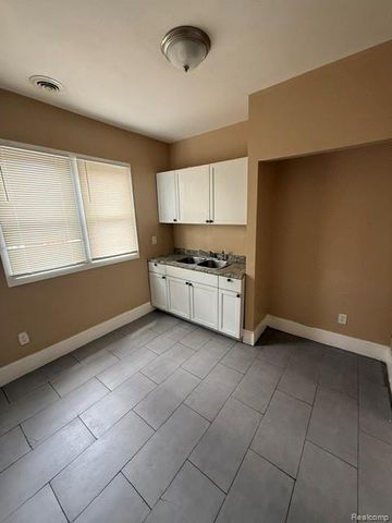 15853 Washburn Street, Detroit, MI 48238