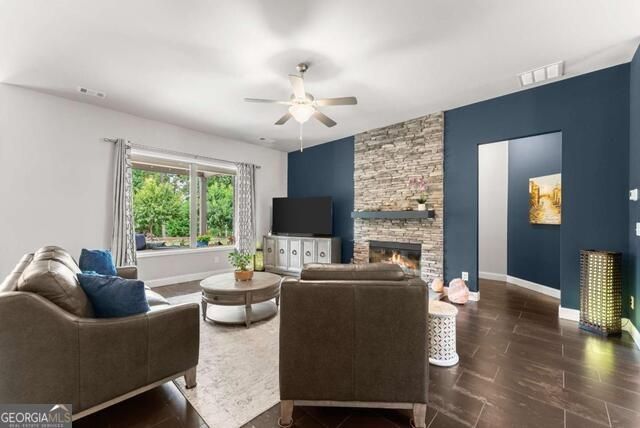 6619 Blue Cove Drive, Flowery Branch, GA 30542