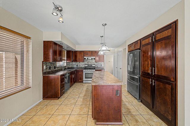 20426 N 38TH Drive, Glendale, AZ 85308