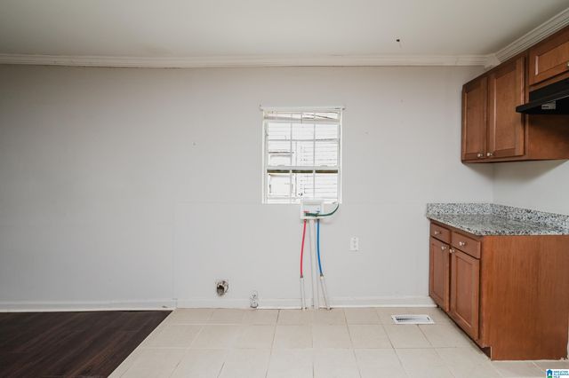 722 9TH STREET N, Bessemer, AL 35020