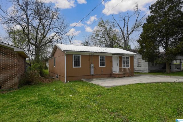 722 9TH STREET N, Bessemer, AL 35020