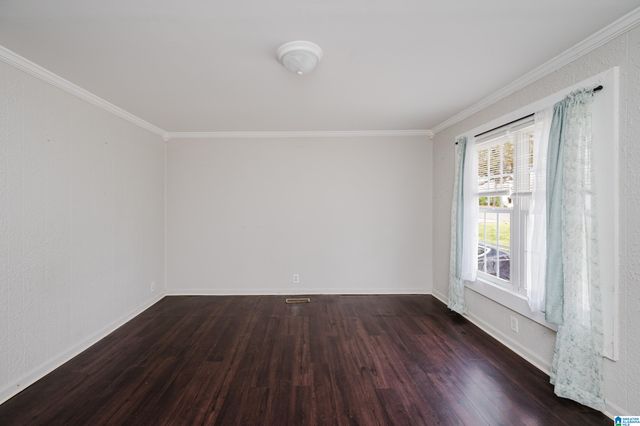 722 9TH STREET N, Bessemer, AL 35020