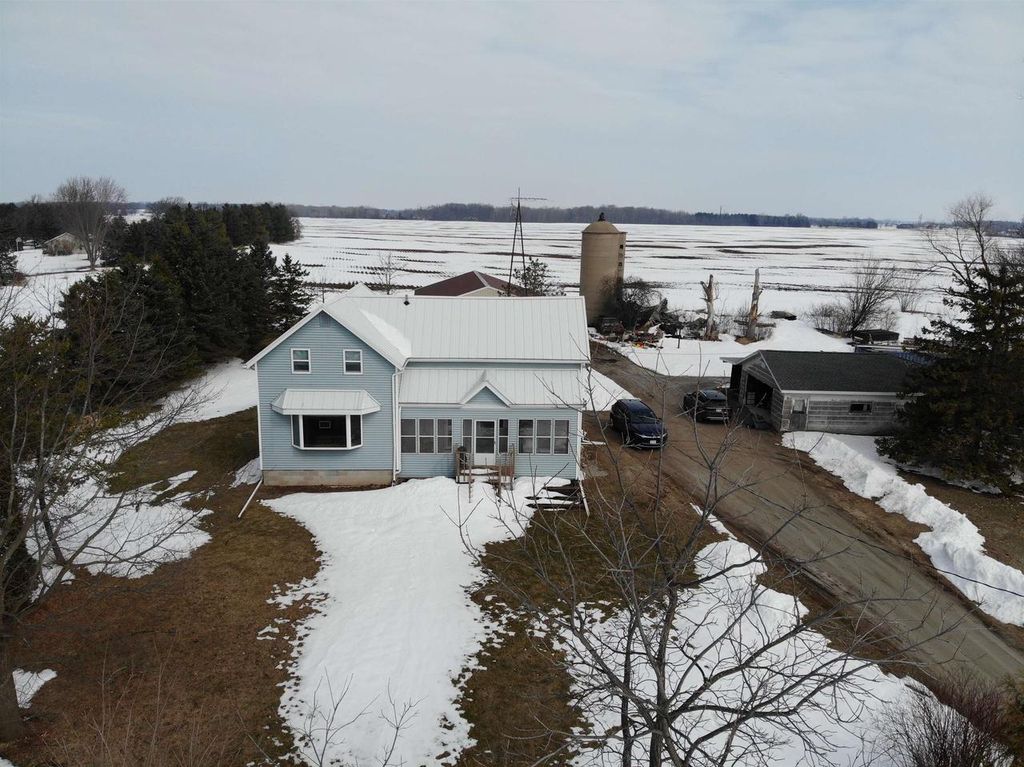 W2350 GREINER ROAD, Freedom, WI 54913