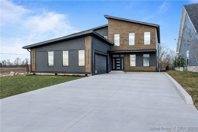 1020 Ridgeview Drive, Jeffersonville, IN 47130