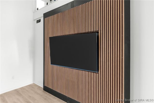 1020 Ridgeview Drive, Jeffersonville, IN 47130