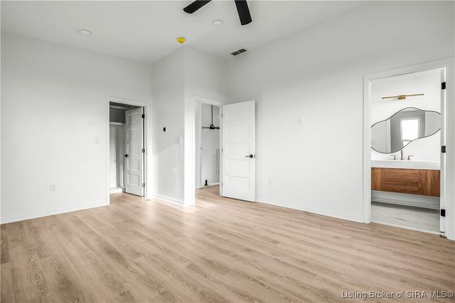 1020 Ridgeview Drive, Jeffersonville, IN 47130