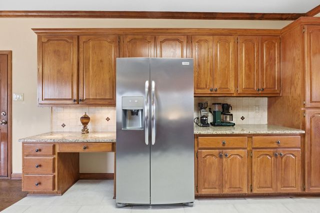 14 Leeward Court, Maumelle, AR 72113