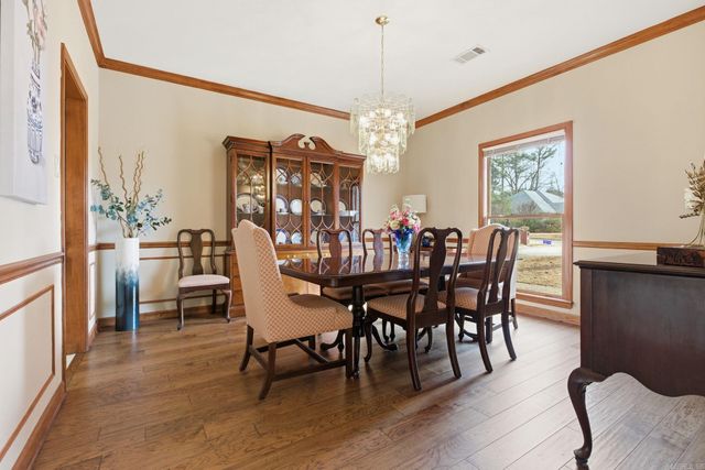 14 Leeward Court, Maumelle, AR 72113