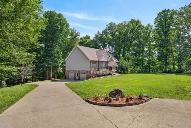 464 Salem Ridge Rd, Clarksville, TN 37040