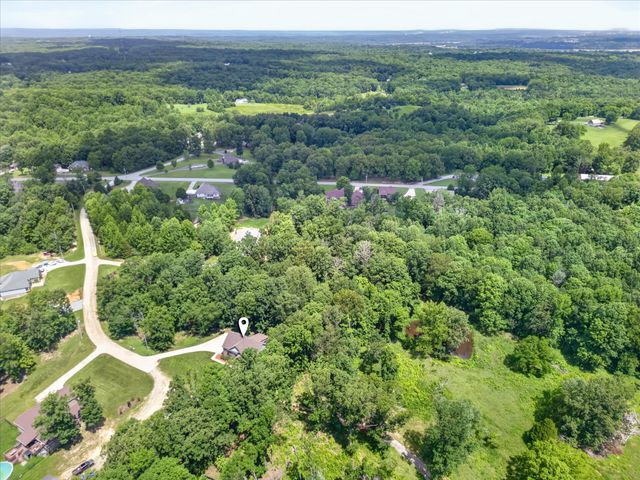 464 Salem Ridge Rd, Clarksville, TN 37040