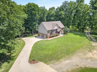 464 Salem Ridge Rd, Clarksville, TN 37040