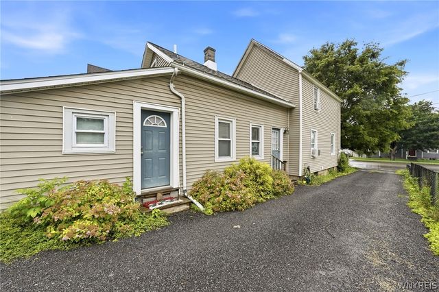 5317 Broadway Street, Lancaster, NY 14086