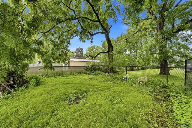 5317 Broadway Street, Lancaster, NY 14086