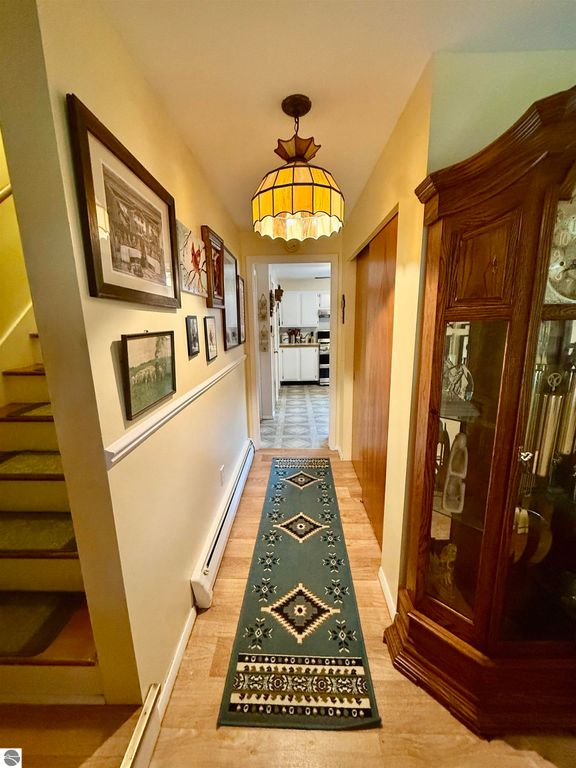 Image 10 of property listing at 311 Devon Drive, St Louis, MI 48880